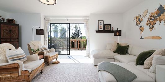 Photo of 823 OLD LILLOOET ROAD, North Vancouver BC V7J 2H6 in Vancouver
