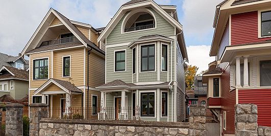 Photo of 1963 NAPIER STREET, Vancouver BC V5L 2N6 in East Vancouver