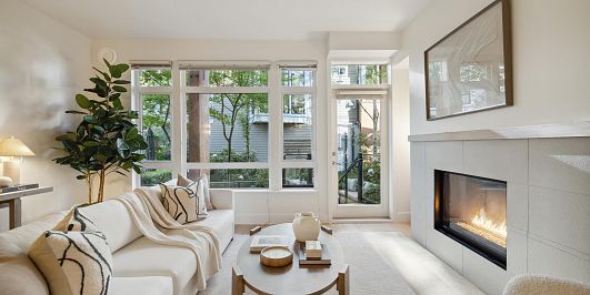 Photo of 2923 WALL STREET, Vancouver BC V5K 0A6 in East Vancouver