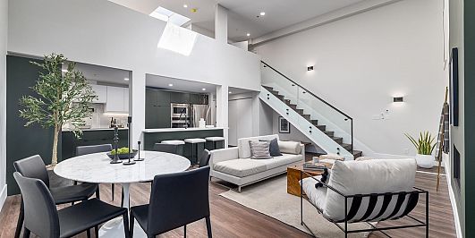 Photo of 5 1227 E 7th Avenue in East Vancouver
