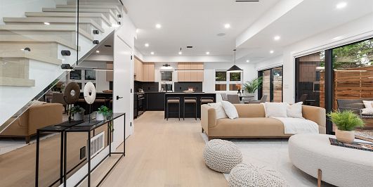 Photo of 6 369 E 33rd Avenue in East Vancouver