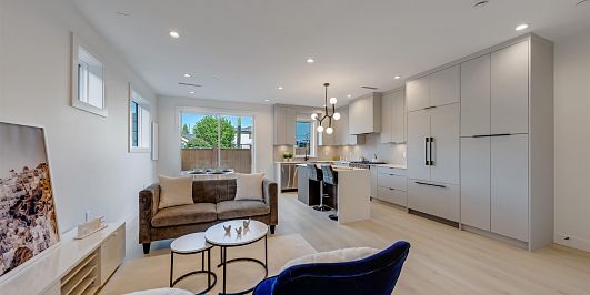 Photo of 1 7180 Ontario Street in East Vancouver