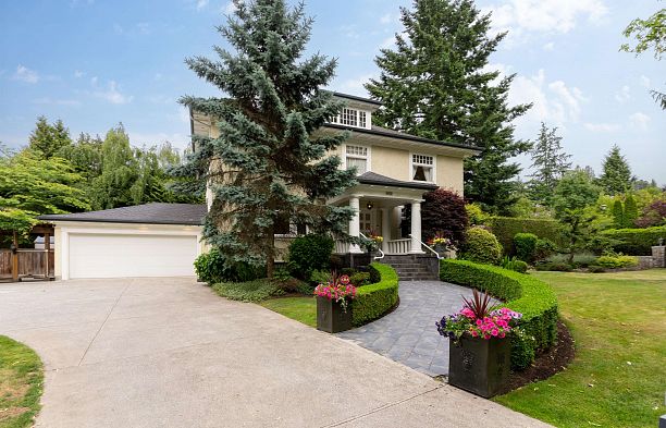 4950 CONNAUGHT DRIVE Shaughnessy