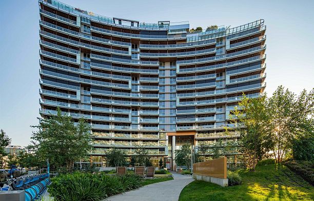 1209 1768 COOK STREET False Creek
