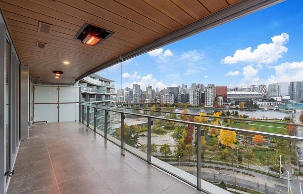 1209 1768 COOK STREET False Creek