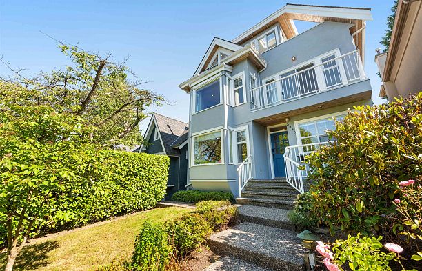 3888 W 13TH AVENUE Point Grey