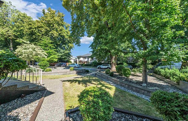 4132 CROWN CRESCENT Point Grey