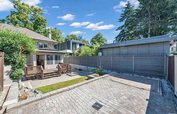 4132 CROWN CRESCENT Point Grey