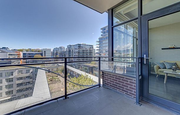 803 181 W 1ST AVENUE False Creek