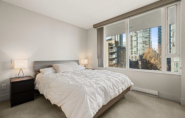 407 590 NICOLA STREET Coal Harbour