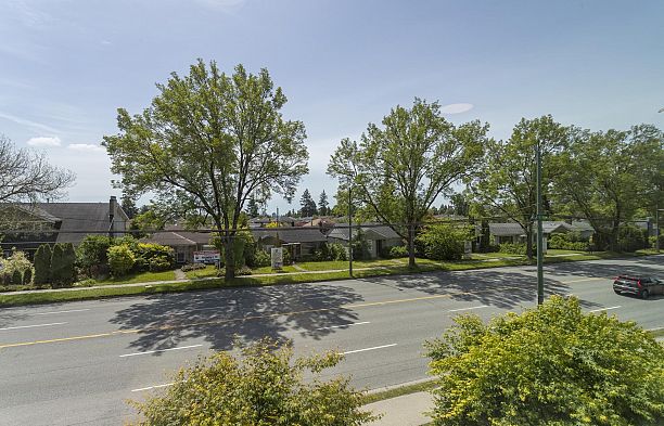 145 W 41ST AVENUE Cambie