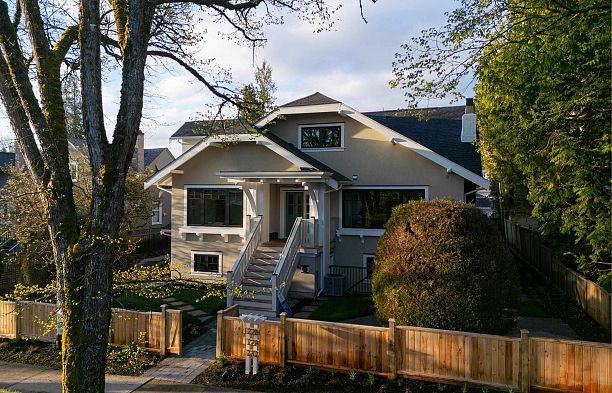 1226 W 26TH AVENUE Shaughnessy