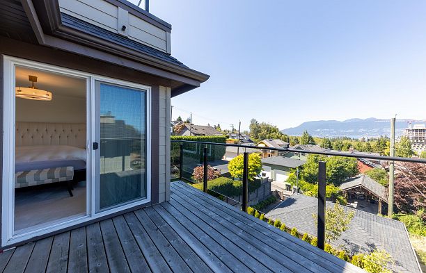 3755 W 13TH AVENUE Point Grey