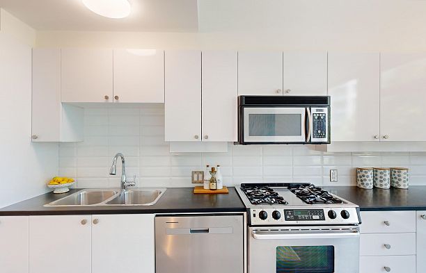 308 1478 W HASTINGS STREET Coal Harbour