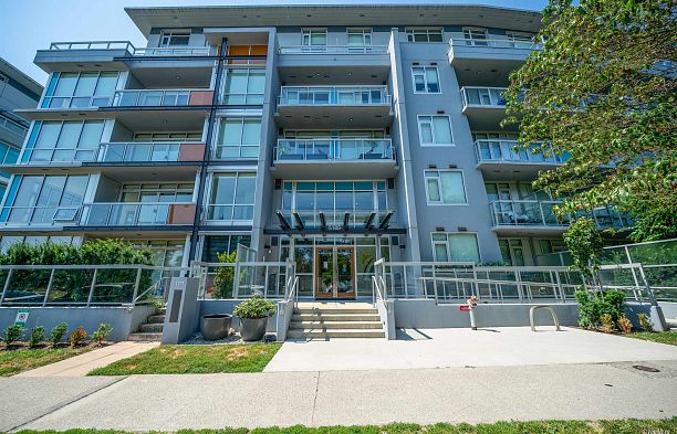 211 5189 CAMBIE STREET Cambie