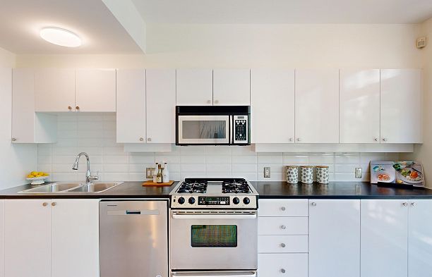 308 1478 W HASTINGS STREET Coal Harbour