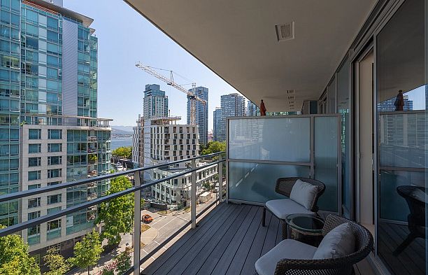 801 1409 W PENDER STREET Coal Harbour