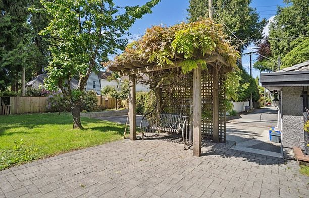 5669 ANGUS DRIVE Shaughnessy