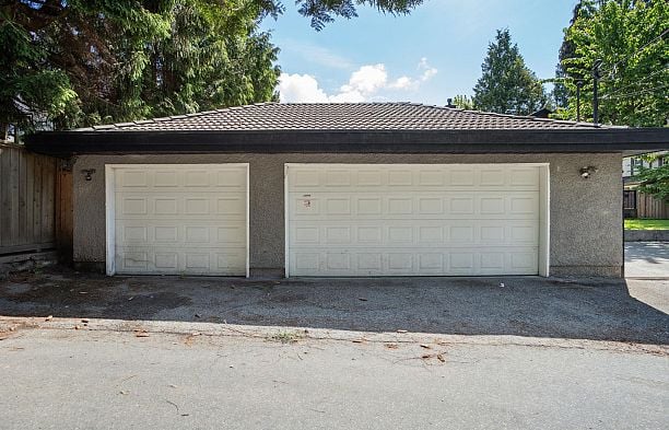 5669 ANGUS DRIVE Shaughnessy