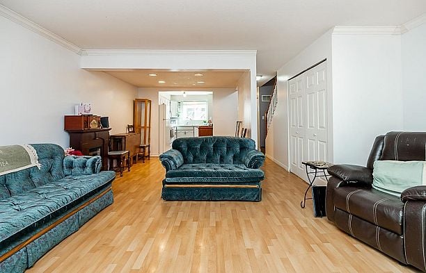 204 1933 W 5TH AVENUE Kitsilano