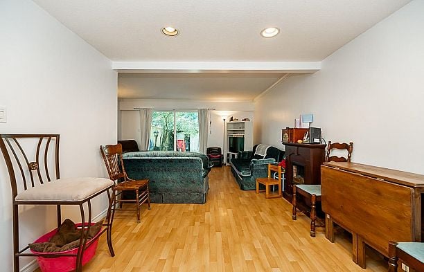 204 1933 W 5TH AVENUE Kitsilano