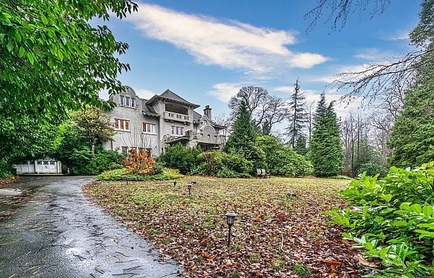 1790 ANGUS DRIVE Shaughnessy