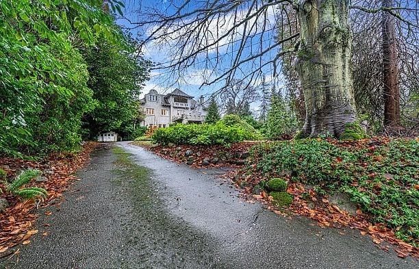 1790 ANGUS DRIVE Shaughnessy