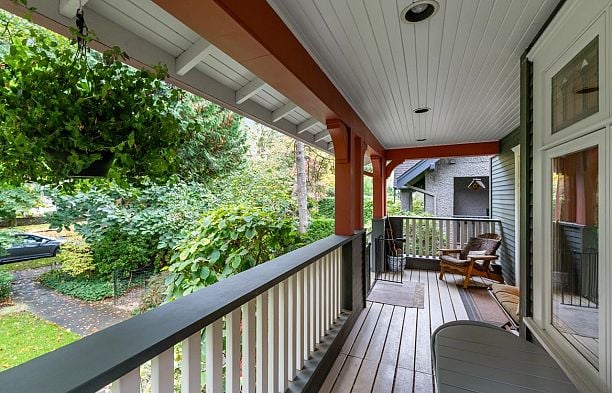 1915 W 13TH AVENUE Kitsilano