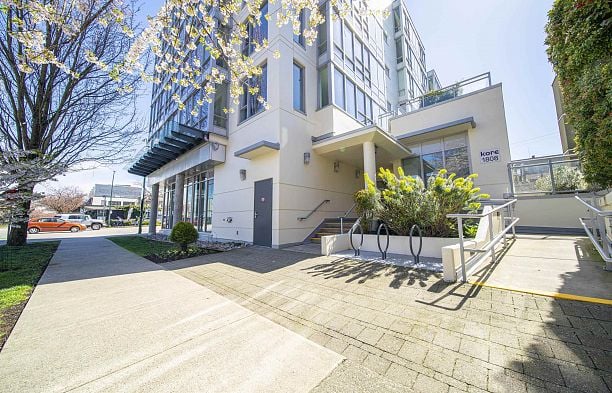 502 1808 W 3RD AVENUE Kitsilano