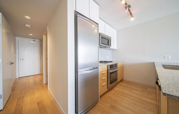 502 1808 W 3RD AVENUE Kitsilano