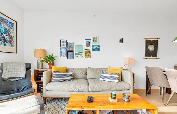 412 2528 MAPLE STREET Kitsilano