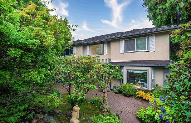 4333 LOCARNO CRESCENT Point Grey