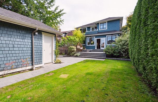 4459 W 12TH AVENUE Point Grey