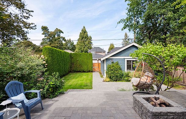 4459 W 12TH AVENUE Point Grey