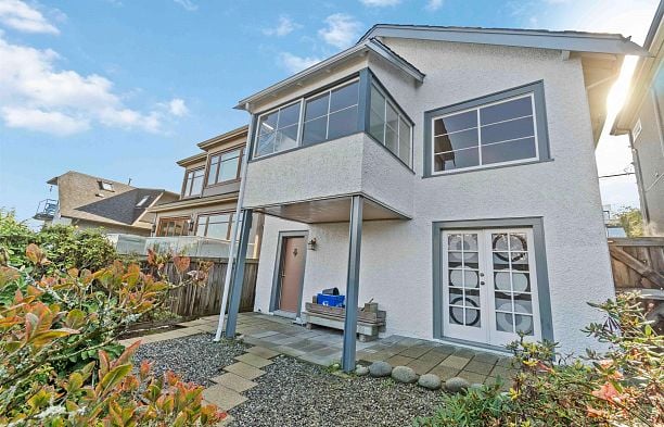 4569 W 2ND AVENUE Point Grey