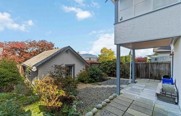 4569 W 2ND AVENUE Point Grey