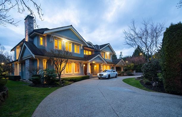 1188 W 55TH AVENUE South Granville