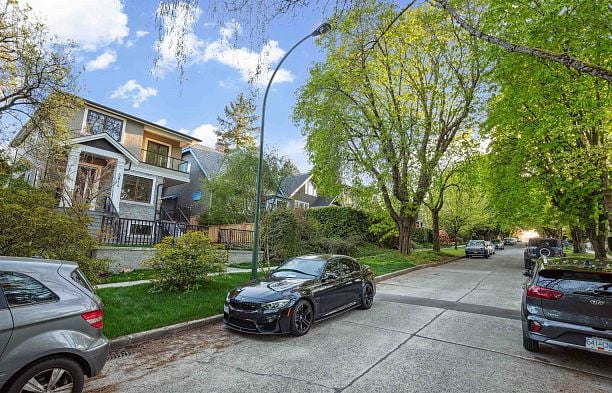 3814 W 15TH AVENUE Point Grey