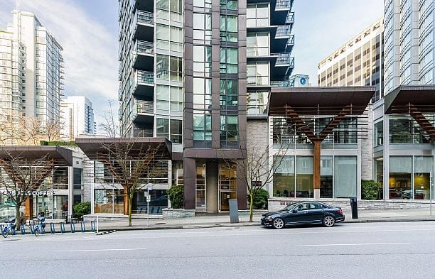 2104 1189 MELVILLE STREET Coal Harbour