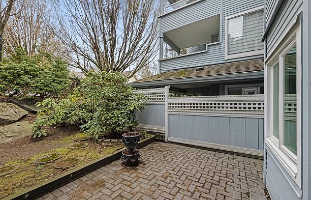 103 7520 COLUMBIA STREET Marpole