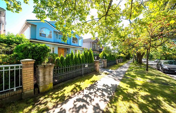 7738 HEATHER STREET Marpole