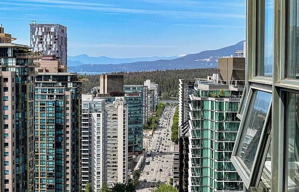 2803 1239 W GEORGIA STREET Coal Harbour