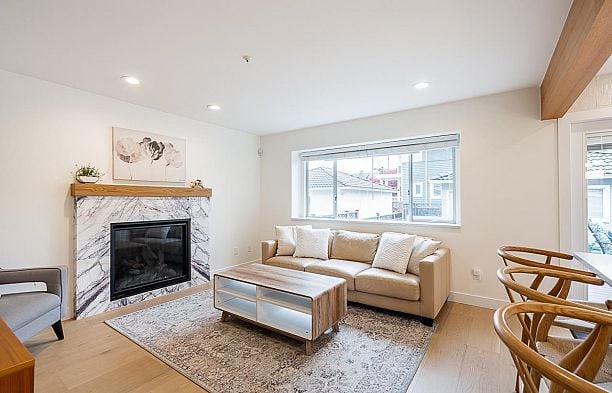 3728 HEATHER STREET Cambie