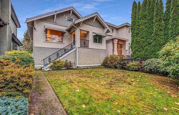 2043 W 45TH AVENUE Kerrisdale