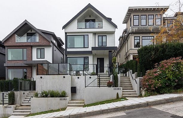 B 3538 W 14TH AVENUE Kitsilano