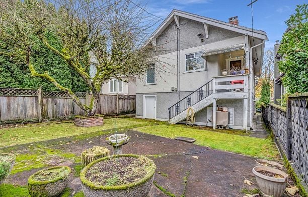 2043 W 45TH AVENUE Kerrisdale