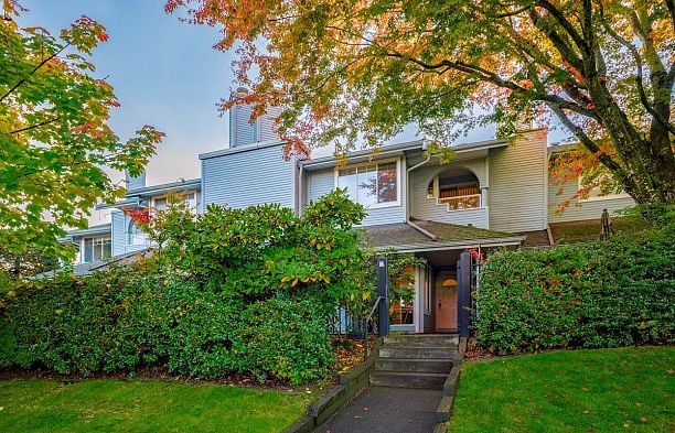 7679 MANITOBA STREET Marpole