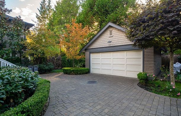 6479 LARCH STREET Kerrisdale