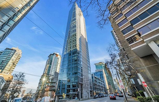 2302 1499 W PENDER STREET Coal Harbour