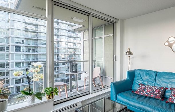 804 138 W 1ST AVENUE False Creek